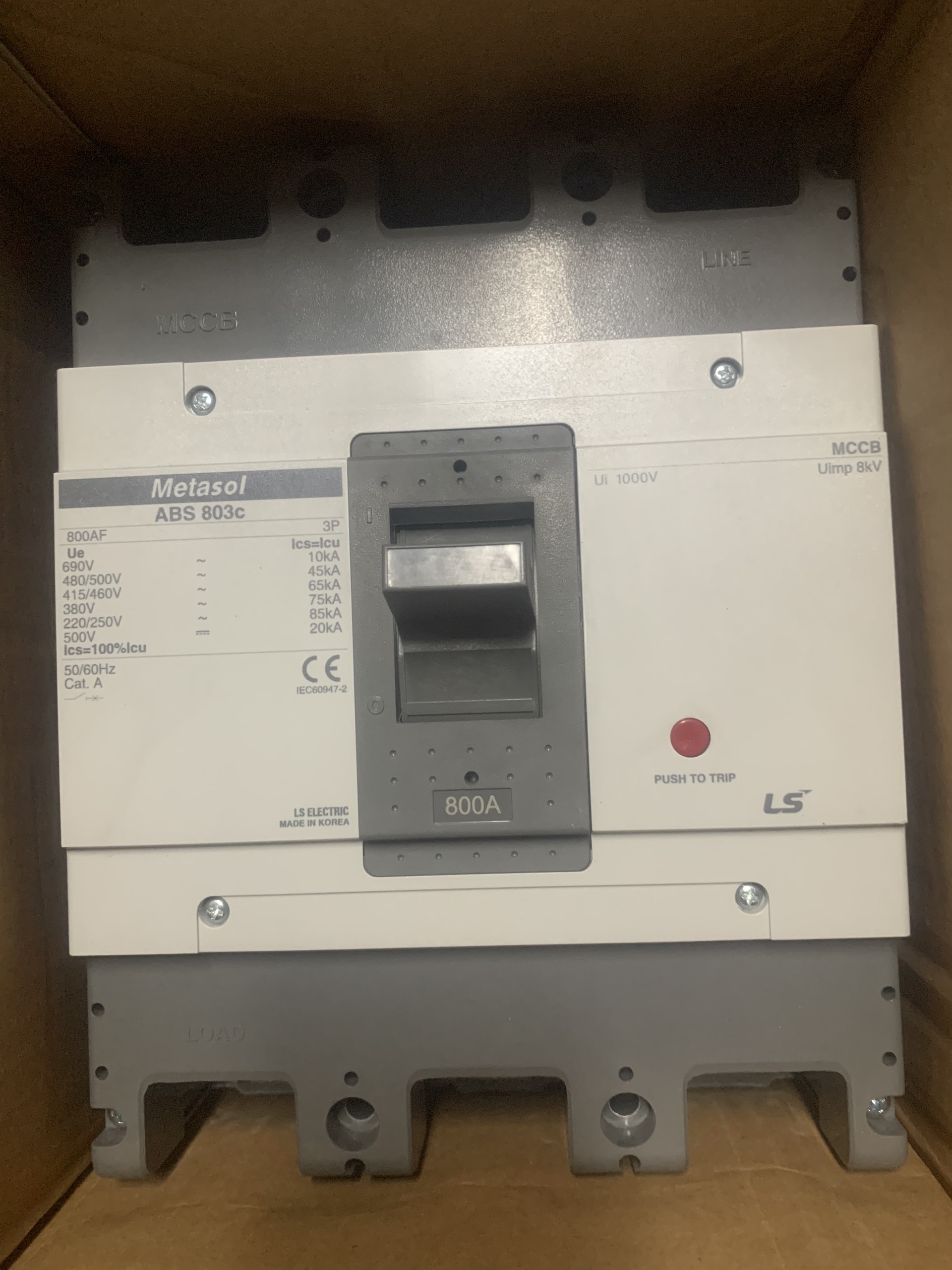 Aptomat LS 3 pha 100A giá bao nhiêu, chịu tải có tốt không